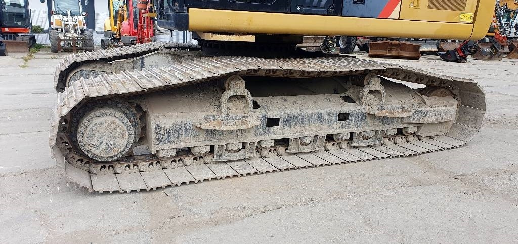 CAT 330 FLN  lizing CAT 330 FLN: slika 9