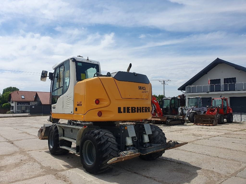 Liebherr A 910 Compact - Bager na kolesih: slika 3 Liebherr A 910 Compact - Bager na kolesih: slika 3
