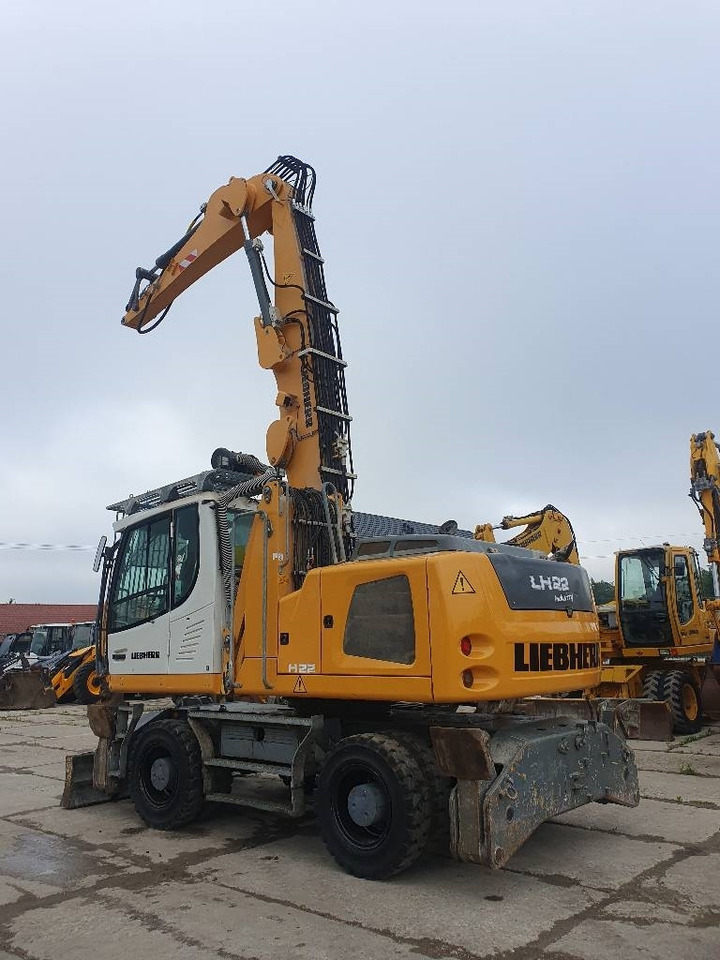 Liebherr LH 22 M - Bager za prekladanje primarnih/ Sekundarnih surovin: slika 3 Liebherr LH 22 M - Bager za prekladanje primarnih/ Sekundarnih surovin: slika 3