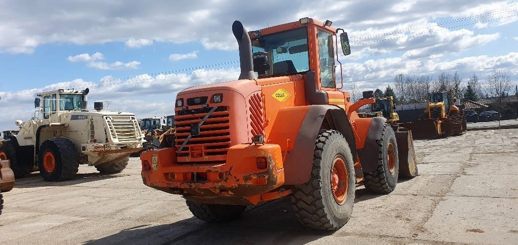 Volvo L 90 E - Kolesni nakladalec: slika 4 Volvo L 90 E - Kolesni nakladalec: slika 4