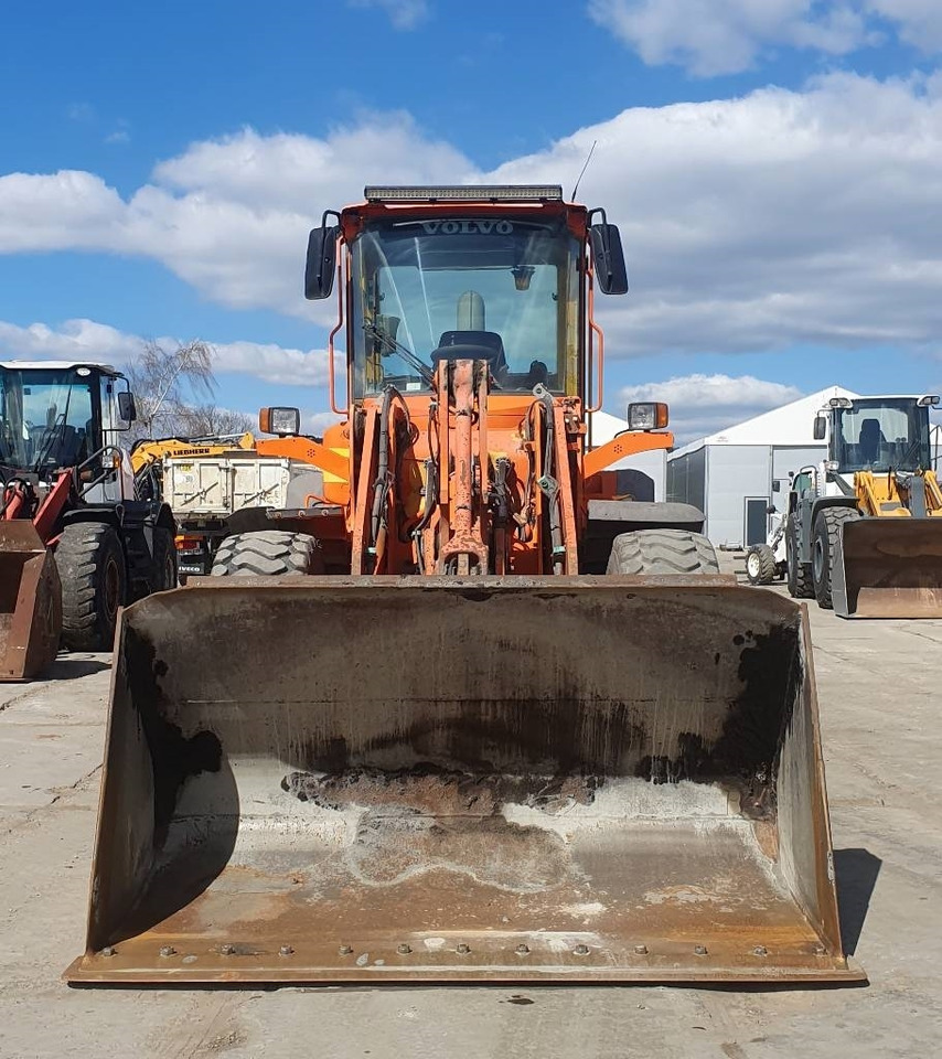 Volvo L 90 E - Kolesni nakladalec: slika 5 Volvo L 90 E - Kolesni nakladalec: slika 5