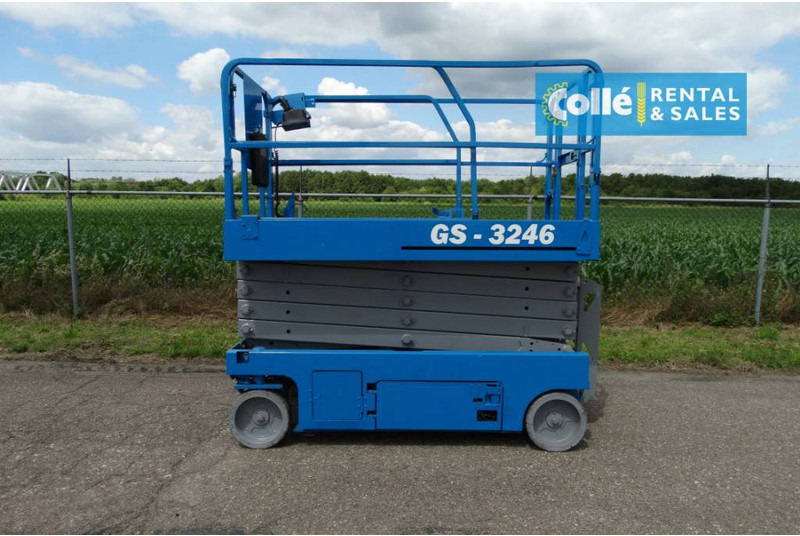 Genie GS 3246 | 2012 - Škarjasta dvižna ploščad: slika 1 Genie GS 3246 | 2012 - Škarjasta dvižna ploščad: slika 1