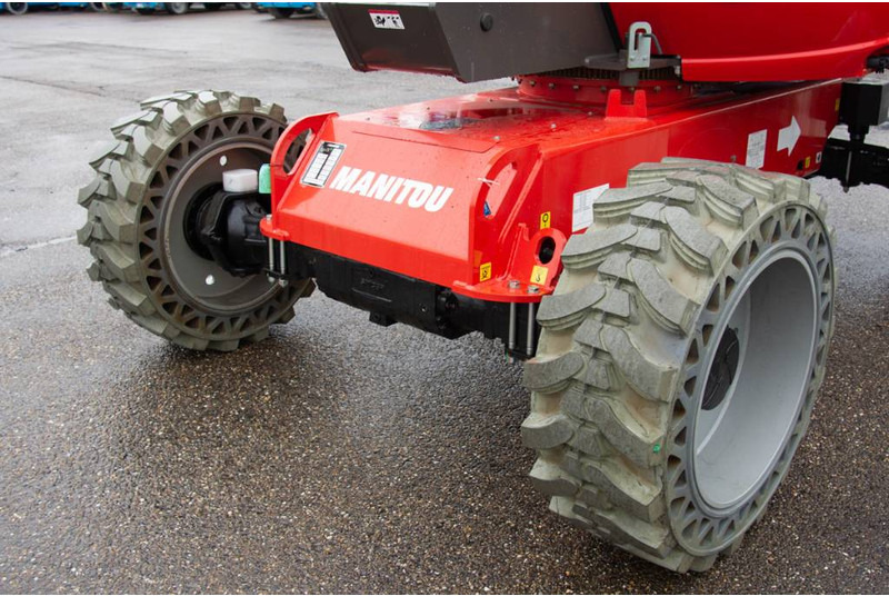 Teleskopska dvižna ploščad Manitou 220TJ+: slika 15
