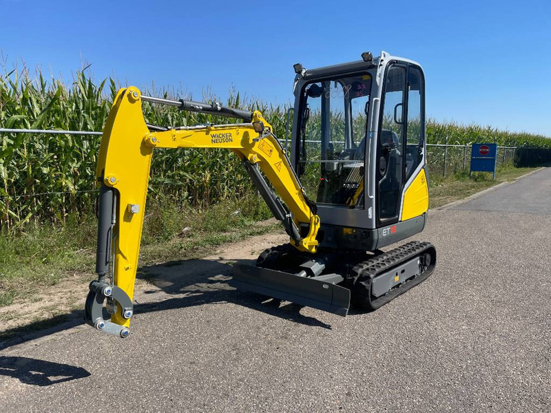 WACKER NEUSON ET18 - Mini bager: slika 2 WACKER NEUSON ET18 - Mini bager: slika 2