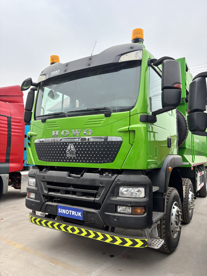 SINOTRUCK HOWO - Tovornjak prekucnik: slika 1 SINOTRUCK HOWO - Tovornjak prekucnik: slika 1