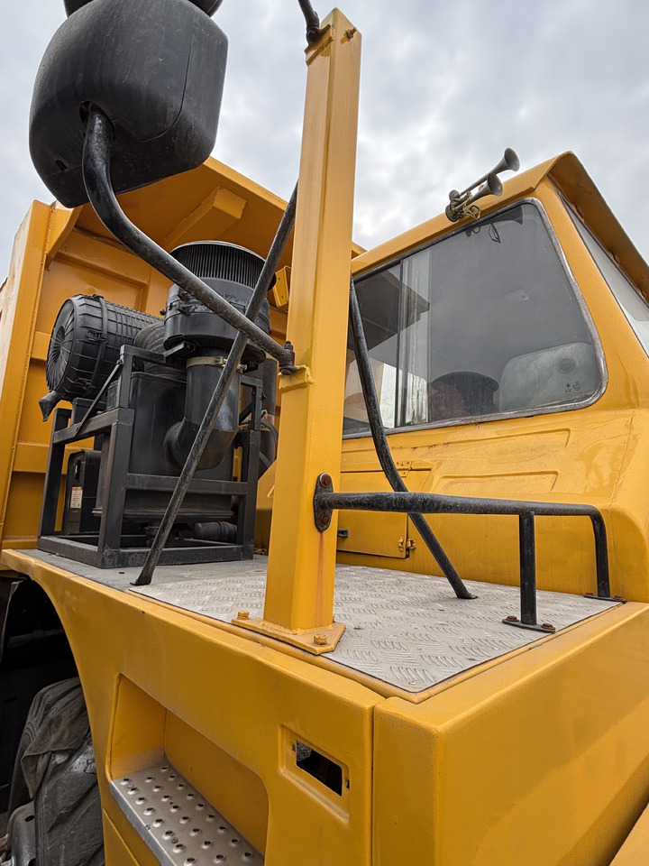 SINOTRUCK - Tovornjak prekucnik: slika 3 SINOTRUCK - Tovornjak prekucnik: slika 3