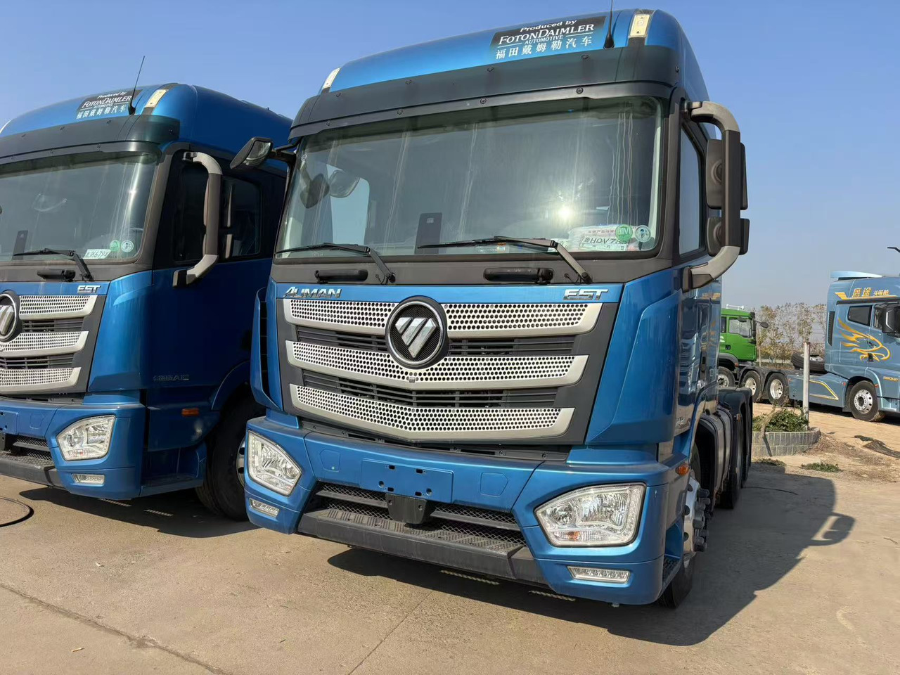 AUMAN - Vlačilec: slika 2 AUMAN - Vlačilec: slika 2