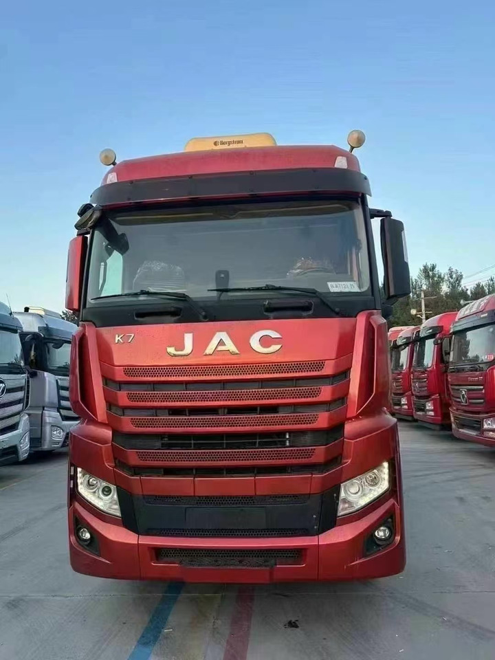JAC K7 - Vlačilec: slika 1 JAC K7 - Vlačilec: slika 1