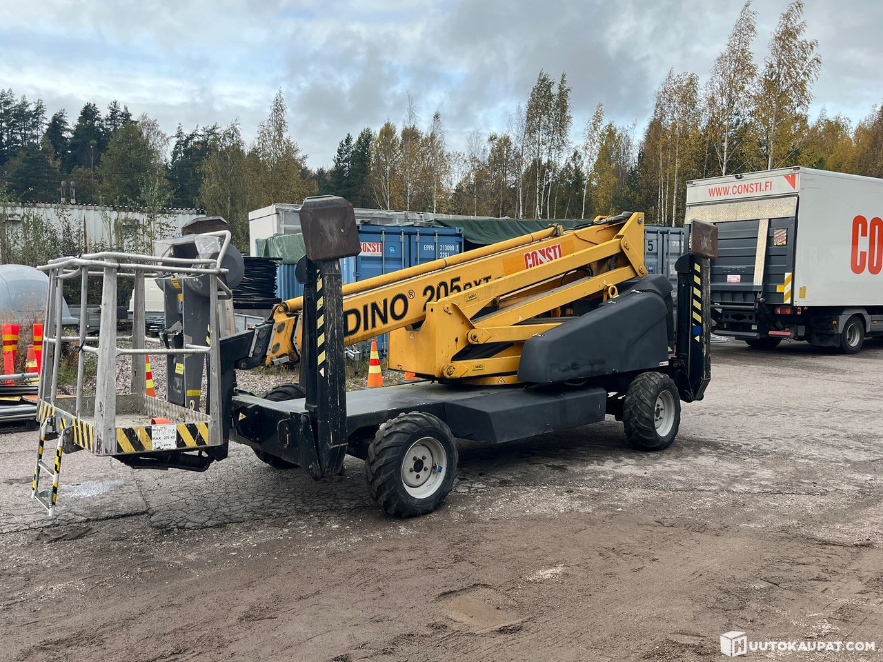 Dino 205RXT, Kuukulkija henkilönostin, Kymppi voimassa vuoteen 2029, Korjattavaksi, 2005, Vantaa - Dvižna košara na prikolici: slika 2 Dino 205RXT, Kuukulkija henkilönostin, Kymppi voimassa vuoteen 2029, Korjattavaksi, 2005, Vantaa - Dvižna košara na prikolici: slika 2