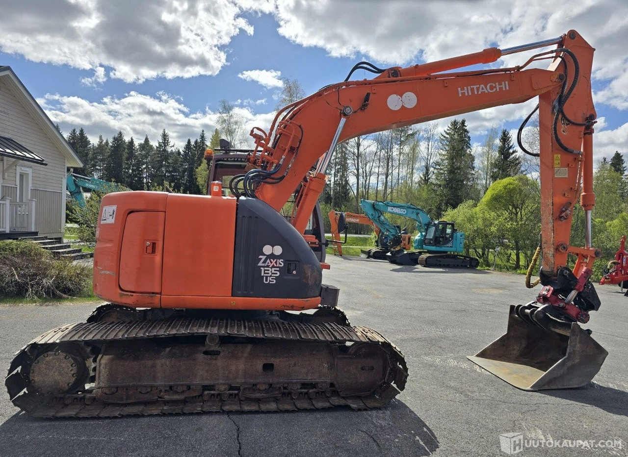 Hitachi ZX135US, 2005, Diesel, 18 000 h, Seinäjoki - Gradbeni stroj: slika 4 Hitachi ZX135US, 2005, Diesel, 18 000 h, Seinäjoki - Gradbeni stroj: slika 4