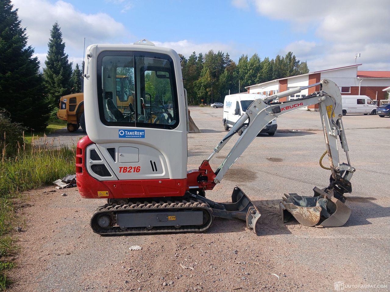 Takeuchi TB216, 2021, 615h, kallistuva liitin, 3kpl kauhoja, Honkajoki - Gradbeni stroj: slika 5 Takeuchi TB216, 2021, 615h, kallistuva liitin, 3kpl kauhoja, Honkajoki - Gradbeni stroj: slika 5