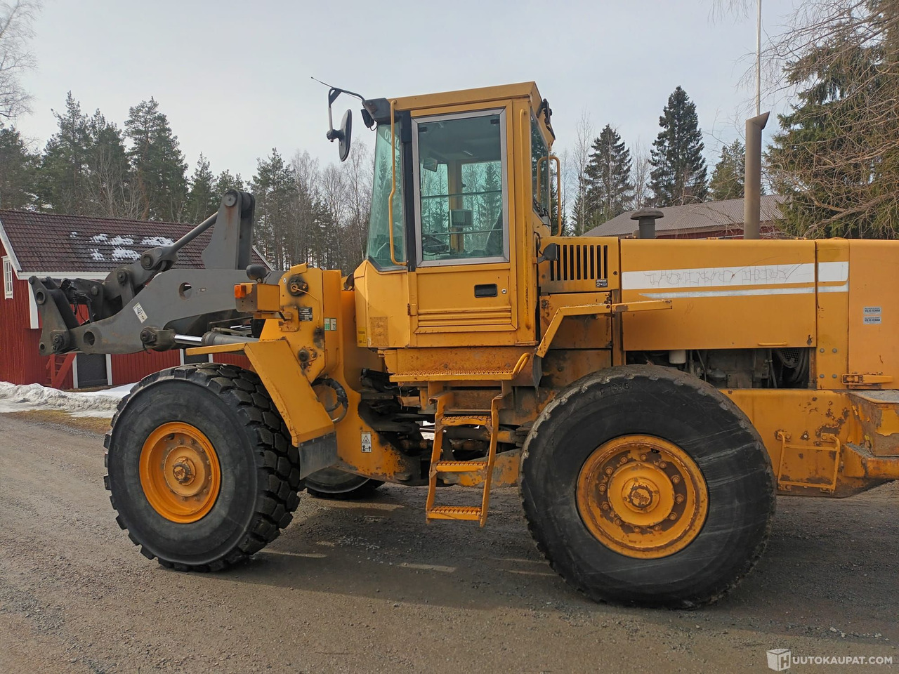 Volvo BM L90 C, 1995, Pyöräkuormaaja, Jämijärvi, Jämijärvi - Gradbeni stroj: slika 1 Volvo BM L90 C, 1995, Pyöräkuormaaja, Jämijärvi, Jämijärvi - Gradbeni stroj: slika 1