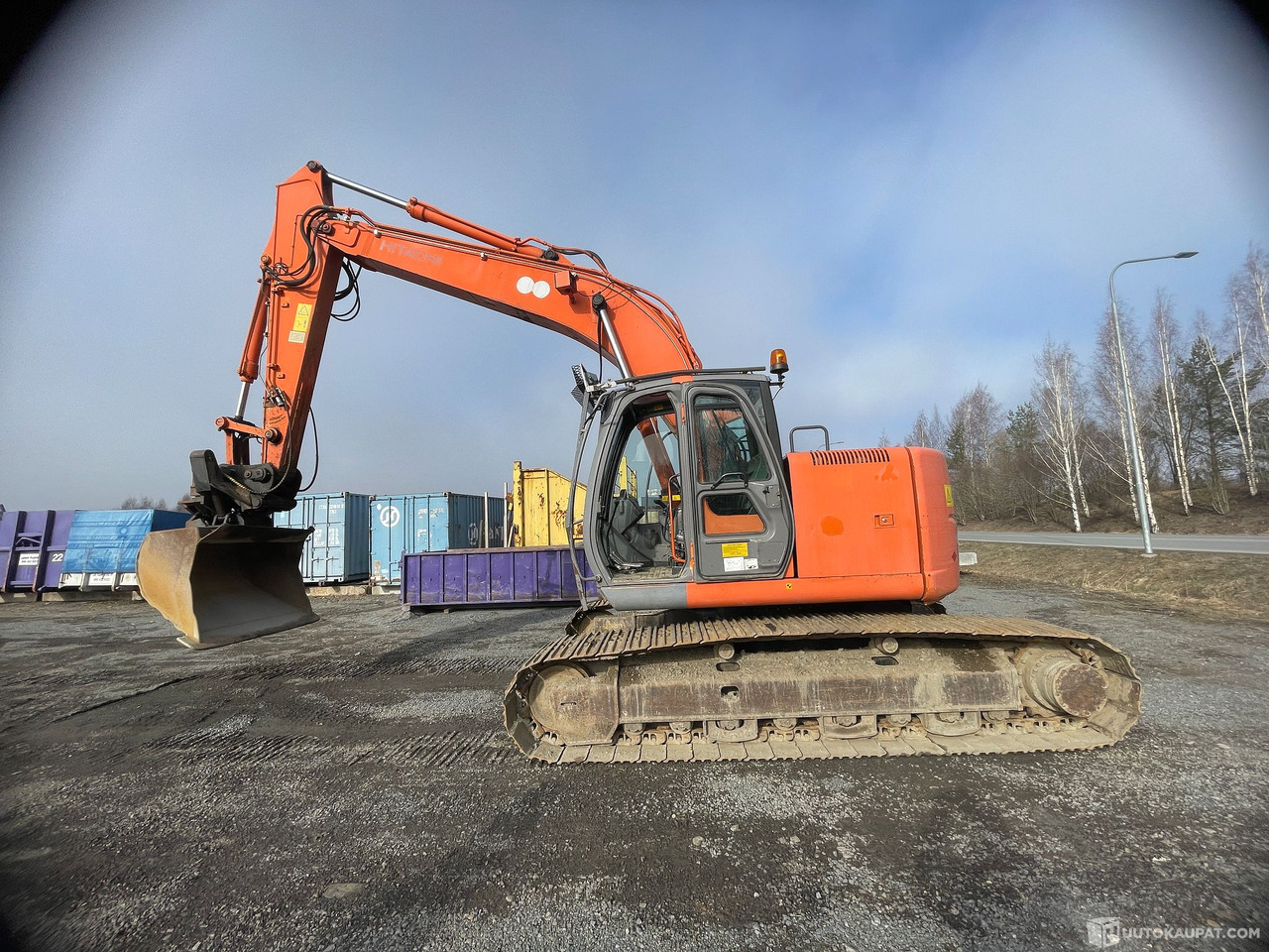 Hitachi ZX 225 US, 2004 Lyhytperäinen Kaivinkone Intexw, Tampere - Bager goseničar: slika 1 Hitachi ZX 225 US, 2004 Lyhytperäinen Kaivinkone Intexw, Tampere - Bager goseničar: slika 1