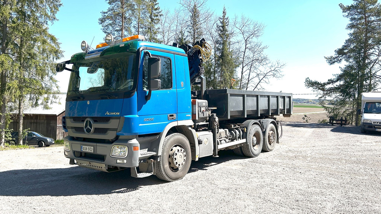 Kuorma-auto Mercedes-Benz Actros 2532, vm. 2009, kympitetty pilkki ja vaijerilaitteet, Lieto - Kotalni prekucni tovornjak, Tovornjak z dvigalom: slika 1 Kuorma-auto Mercedes-Benz Actros 2532, vm. 2009, kympitetty pilkki ja vaijerilaitteet, Lieto - Kotalni prekucni tovornjak, Tovornjak z dvigalom: slika 1