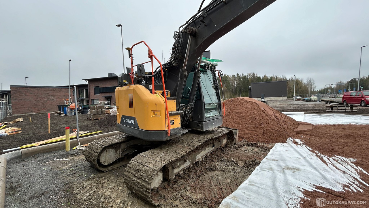 Tela-alustainen kaivinkone Volvo ECR145EL, vm. 2017, Pöytyä - Bager goseničar: slika 5 Tela-alustainen kaivinkone Volvo ECR145EL, vm. 2017, Pöytyä - Bager goseničar: slika 5