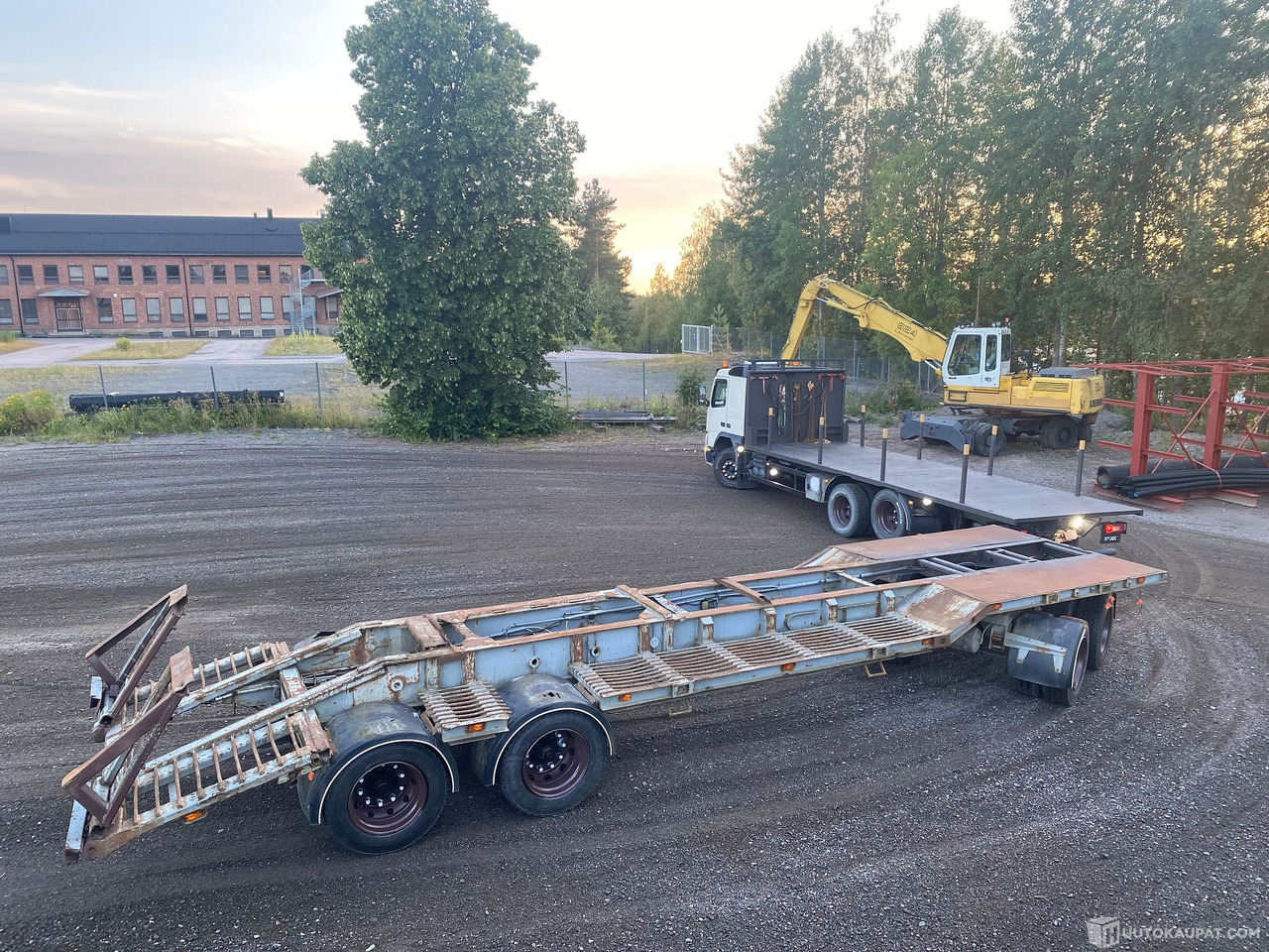 Volvo FM12, 2001, Hyvinkää - Tovornjak: slika 4 Volvo FM12, 2001, Hyvinkää - Tovornjak: slika 4