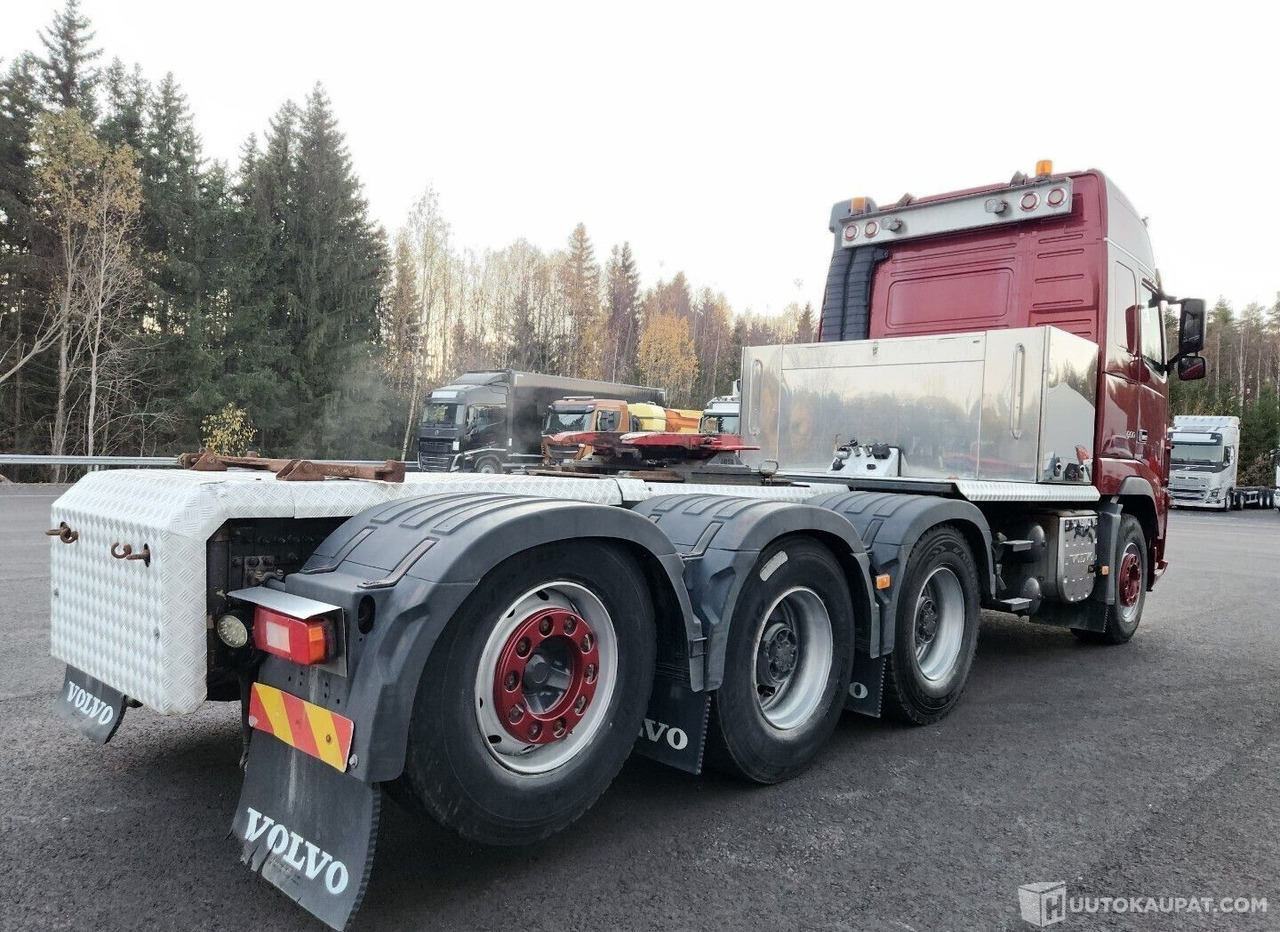 Volvo FH16 600 8x4, 2009, 16.0 l, Diesel, 888 123 km, Vantaa - Vlačilec: slika 4 Volvo FH16 600 8x4, 2009, 16.0 l, Diesel, 888 123 km, Vantaa - Vlačilec: slika 4