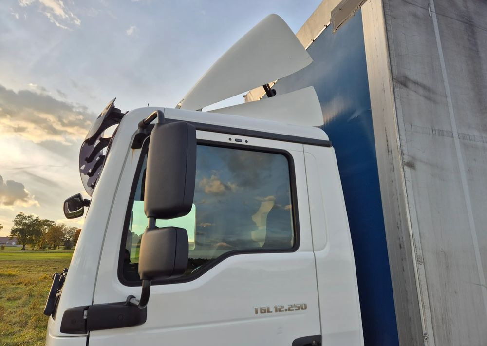 MAN TGL 12.250 6.2m 7.6m HAK AUTOMAT KLIMA 12000kg ESP EURO 6 mega / TOP STAN / okazja nauka jazdy MOŻLIWOŚĆ DOSTOSOWANIA elka - Tovornjak s ponjavo: slika 3 MAN TGL 12.250 6.2m 7.6m HAK AUTOMAT KLIMA 12000kg ESP EURO 6 mega / TOP STAN / okazja nauka jazdy MOŻLIWOŚĆ DOSTOSOWANIA elka - Tovornjak s ponjavo: slika 3