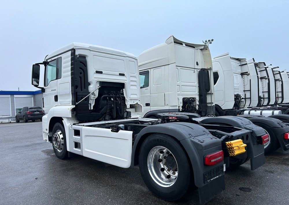 MAN TGS 18.500 TOP1 NAUKA JAZDY POLIFT ELKA AUTOMAT 4x2 STANDARD 315/70r22.5 SUPER STAN TGX 470 460 420 430 500 510 400 360 410 - Vlačilec: slika 4 MAN TGS 18.500 TOP1 NAUKA JAZDY POLIFT ELKA AUTOMAT 4x2 STANDARD 315/70r22.5 SUPER STAN TGX 470 460 420 430 500 510 400 360 410 - Vlačilec: slika 4