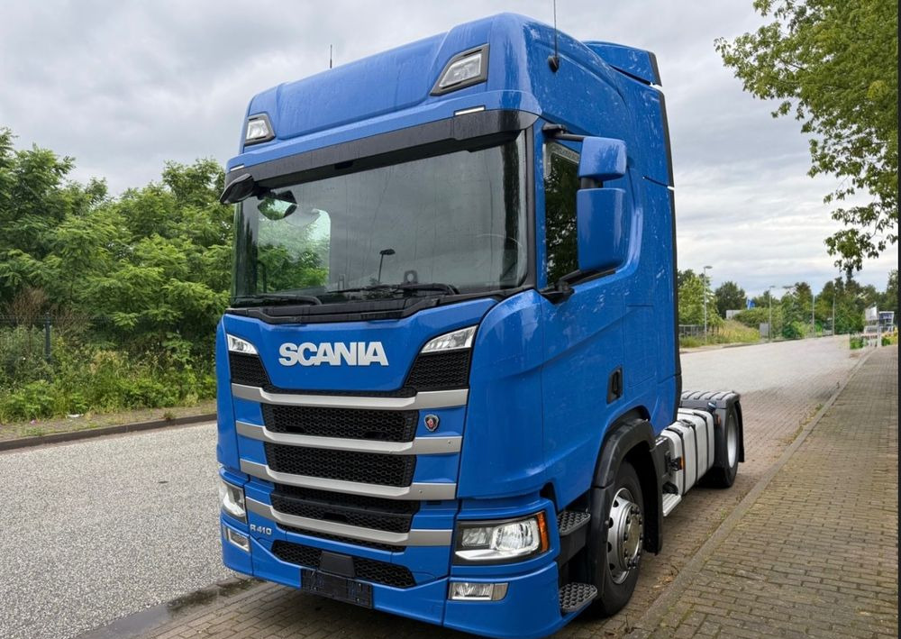 Scania R410 RETARDER FULL LED 2 ZBIORNIKI / KLIMA POSTOJOWA / VIRTUAL COCPIT z Niemiec - Vlačilec: slika 1 Scania R410 RETARDER FULL LED 2 ZBIORNIKI / KLIMA POSTOJOWA / VIRTUAL COCPIT z Niemiec - Vlačilec: slika 1