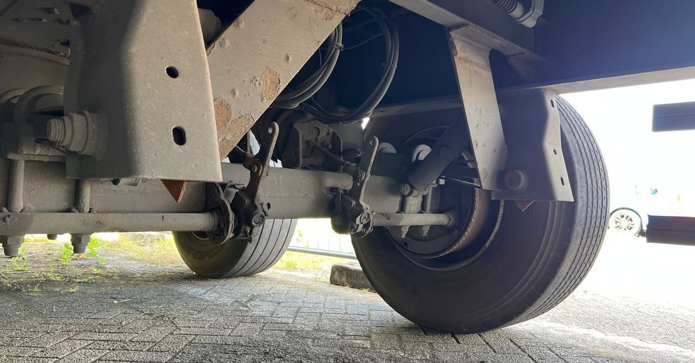 Wielton 2 osiowa NAUKA JAZDY 2 osie z Holandii dwu dwuosiowa dwie osie 2osiowa 2osie - Polprikolica zabojnik: slika 4 Wielton 2 osiowa NAUKA JAZDY 2 osie z Holandii dwu dwuosiowa dwie osie 2osiowa 2osie - Polprikolica zabojnik: slika 4