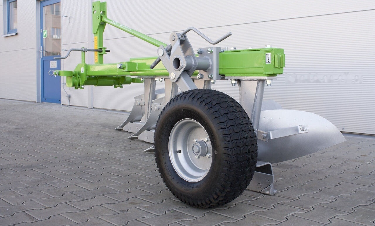 Bomet U013/3 korpus:30cm 1,5m Lyra - Plug: slika 2 Bomet U013/3 korpus:30cm 1,5m Lyra - Plug: slika 2