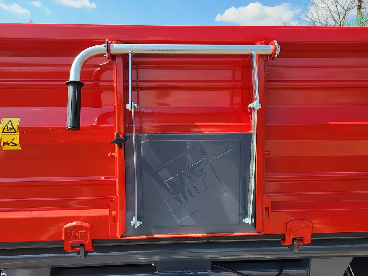 Metal-Fach T940/2 – 6t dwuosiowa - Kmetijska prikolica: slika 2 Metal-Fach T940/2 – 6t dwuosiowa - Kmetijska prikolica: slika 2