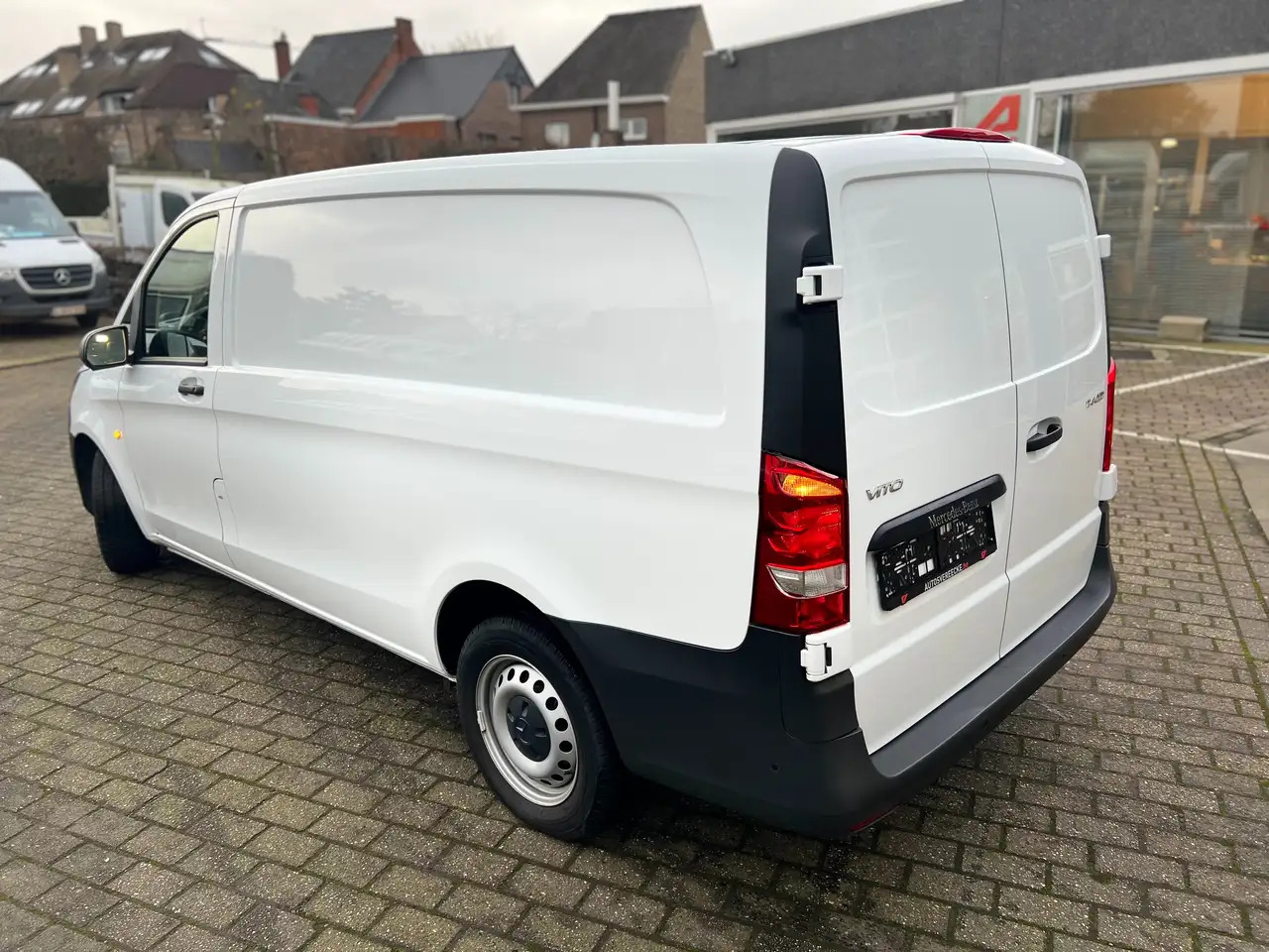 Mercedes-Benz Vito 114 PERFECT TOOL A2/L2 (28.900ex.) Camera|AUDIO40 - Furgon: slika 5 Mercedes-Benz Vito 114 PERFECT TOOL A2/L2 (28.900ex.) Camera|AUDIO40 - Furgon: slika 5