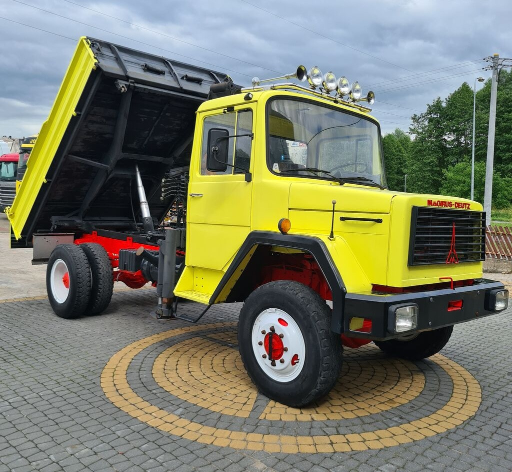 IVECO MAGIRUS STRALIS kiper 4x4 + HDS - Tovornjak prekucnik, Tovornjak z dvigalom: slika 1 IVECO MAGIRUS STRALIS kiper 4x4 + HDS - Tovornjak prekucnik, Tovornjak z dvigalom: slika 1