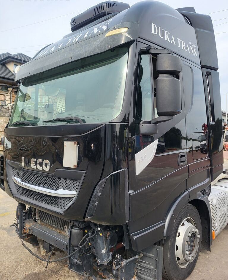 IVECO Stralis Hi-Way XP 2017r. Lift truck - Kabina za Tovornjak: slika 1 IVECO Stralis Hi-Way XP 2017r. Lift truck - Kabina za Tovornjak: slika 1