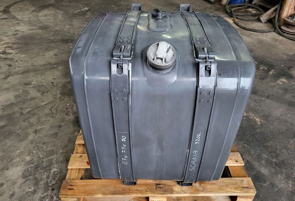 Scania 320L 1888934 Scania 320L 1888934 truck - Rezervoar za gorivo za Tovornjak: slika 4 Scania 320L 1888934 Scania 320L 1888934 truck - Rezervoar za gorivo za Tovornjak: slika 4