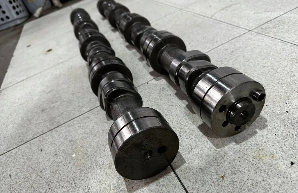 Scania R 730 V8 Scania R 730 V8 truck - Odmična gred za Tovornjak: slika 1 Scania R 730 V8 Scania R 730 V8 truck - Odmična gred za Tovornjak: slika 1