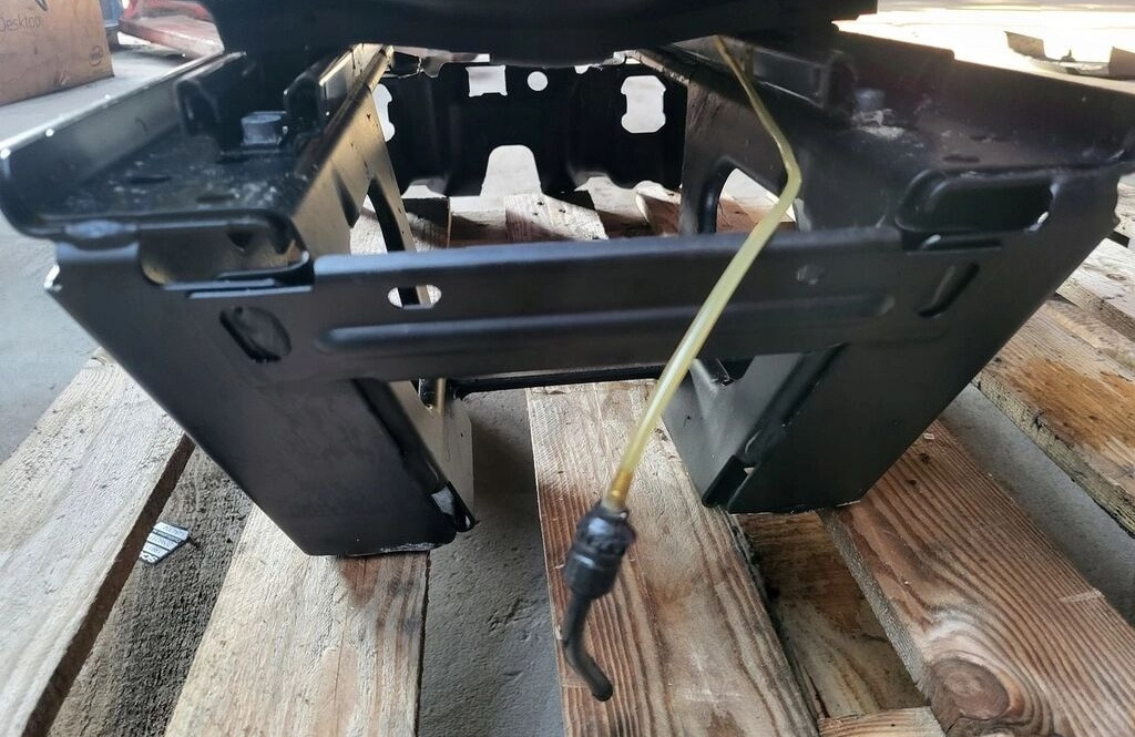 Scania R Euro 6 2189660 Scania R Euro 6 2189660 truck - Sedež za Tovornjak: slika 2 Scania R Euro 6 2189660 Scania R Euro 6 2189660 truck - Sedež za Tovornjak: slika 2