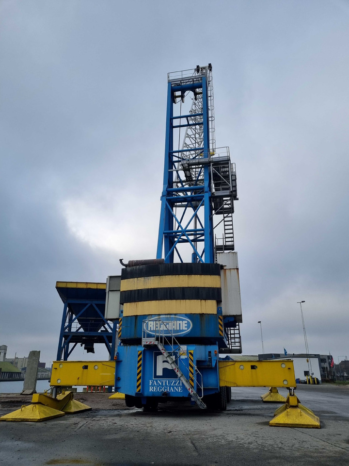 Fantuzzi MHC 130 - Pristaniška oprema: slika 3 Fantuzzi MHC 130 - Pristaniška oprema: slika 3