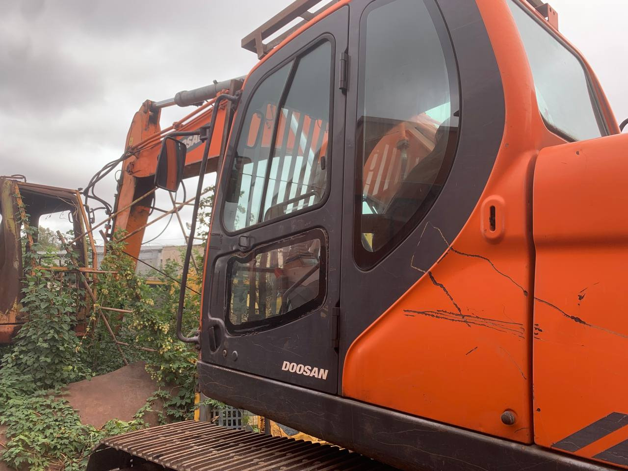 DOOSAN DX 260LCA - Bager goseničar: slika 4 DOOSAN DX 260LCA - Bager goseničar: slika 4