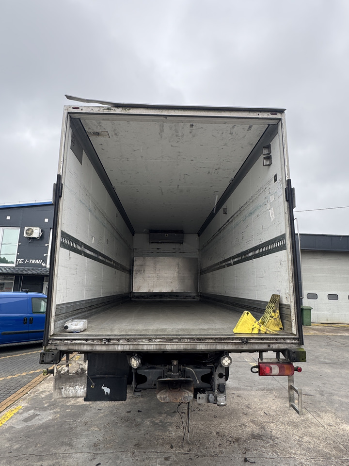 Chłodnia Kontener Izoterma Schmitz Agregat Mitsubishi Mercedes Man Iveco Schmitz Cargobull - Karoserija in zunanjost za Tovornjak: slika 4 Chłodnia Kontener Izoterma Schmitz Agregat Mitsubishi Mercedes Man Iveco Schmitz Cargobull - Karoserija in zunanjost za Tovornjak: slika 4