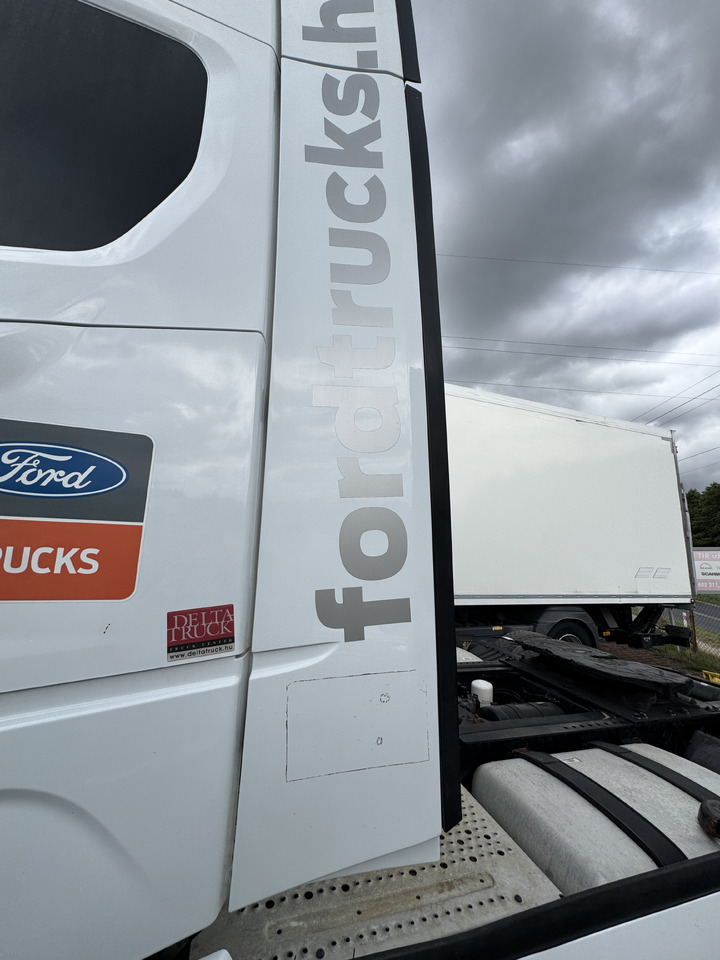 Ford F-Max Cargo - Aerodinamika/ Spojler za Tovornjak: slika 1 Ford F-Max Cargo - Aerodinamika/ Spojler za Tovornjak: slika 1