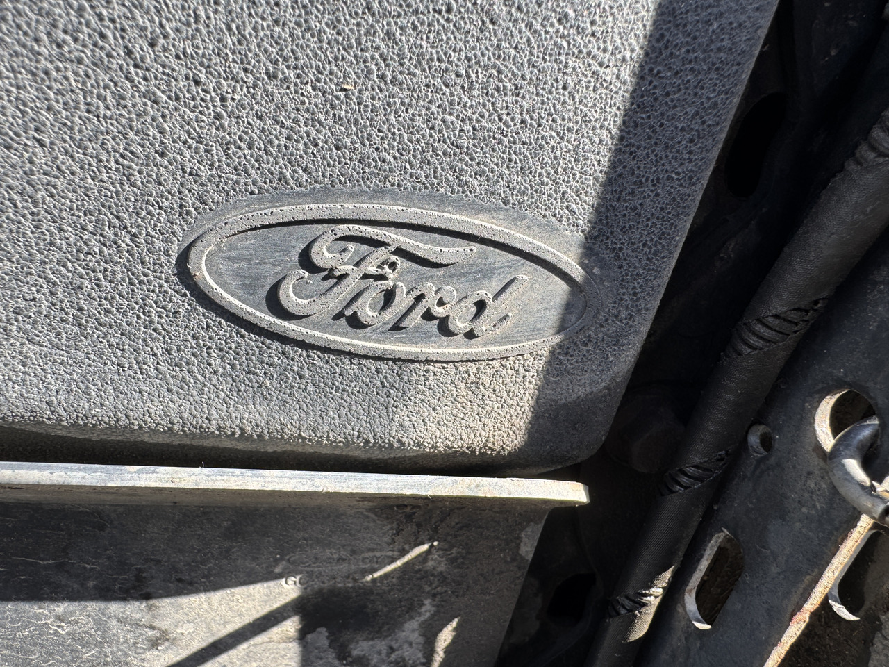 Ford F-Max Cargo - AdBlue rezervoar: slika 2 Ford F-Max Cargo - AdBlue rezervoar: slika 2