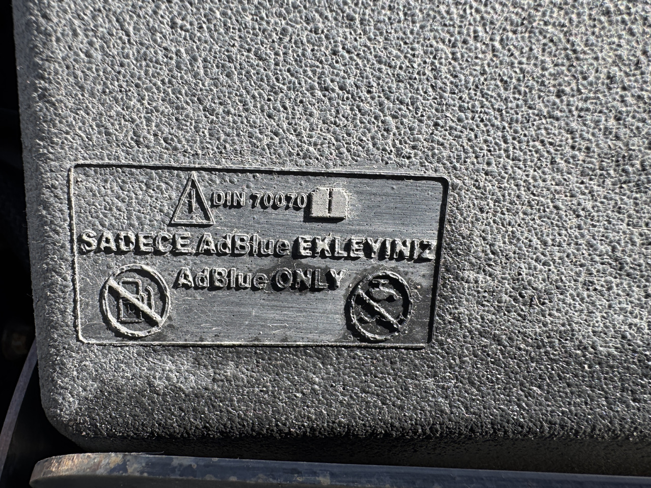 Ford F-Max Cargo - AdBlue rezervoar: slika 3 Ford F-Max Cargo - AdBlue rezervoar: slika 3