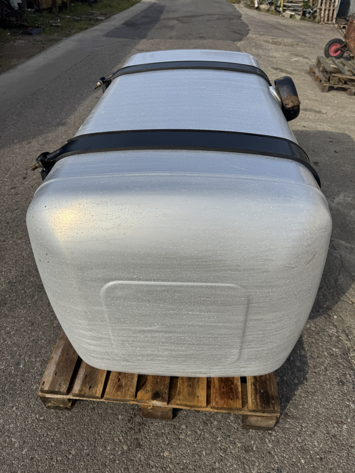 Ford F-Max - Rezervoar za gorivo: slika 5 Ford F-Max - Rezervoar za gorivo: slika 5