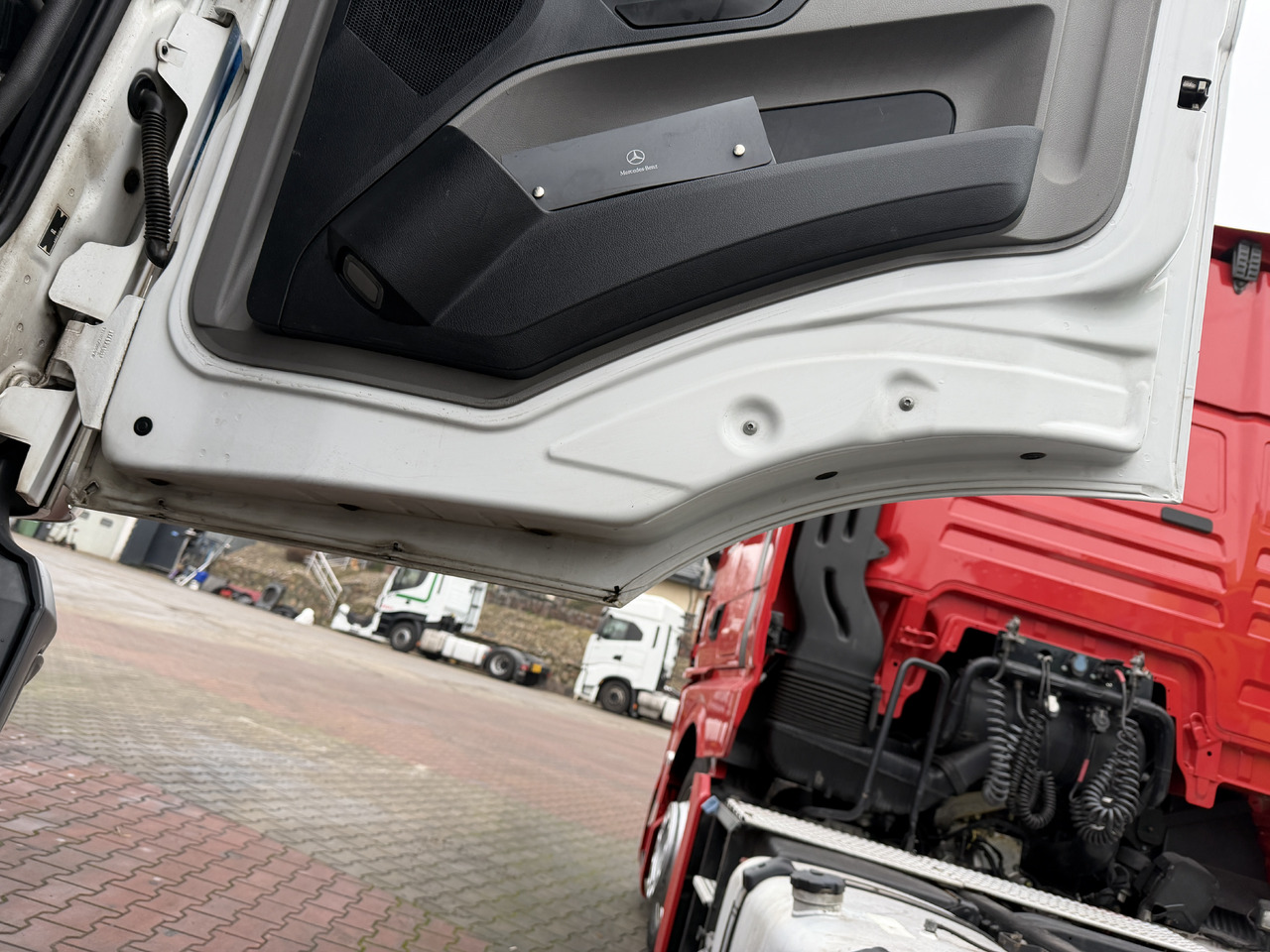 Mercedes Drzwi Kompletne Prawe Actros MP 4 Antos Arocs - Vrata in deli: slika 4 Mercedes Drzwi Kompletne Prawe Actros MP 4 Antos Arocs - Vrata in deli: slika 4