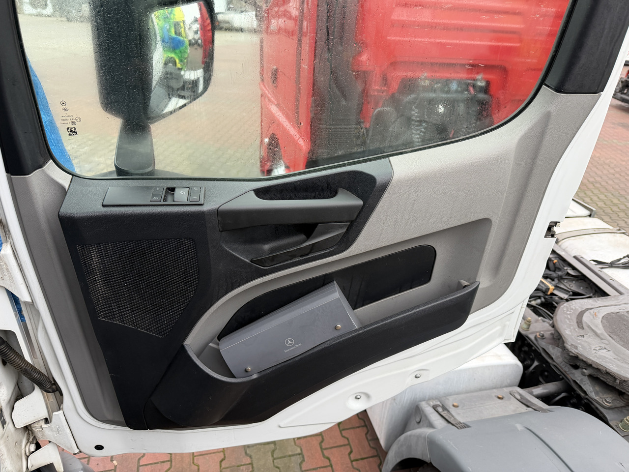 Mercedes Drzwi Kompletne Prawe Actros MP 4 Antos Arocs - Vrata in deli: slika 5 Mercedes Drzwi Kompletne Prawe Actros MP 4 Antos Arocs - Vrata in deli: slika 5