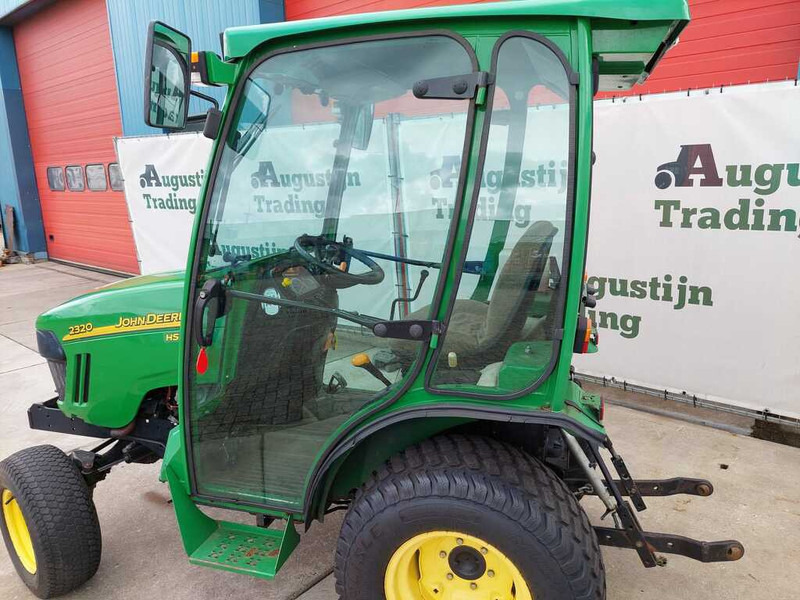 John Deere 2320 - Mini traktor: slika 2 John Deere 2320 - Mini traktor: slika 2