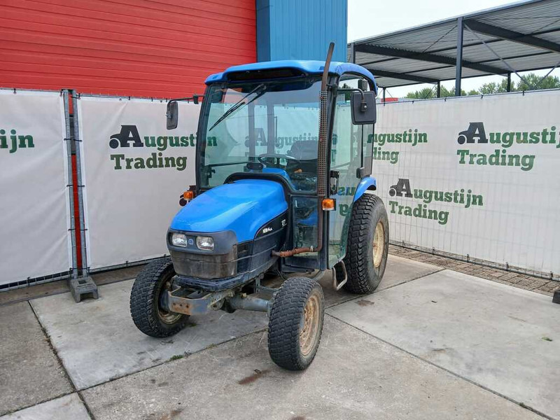 New Holland TC 27 - Traktor: slika 4 New Holland TC 27 - Traktor: slika 4