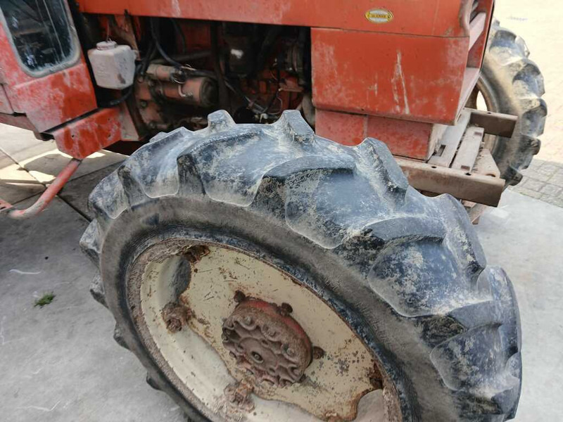 Renault 781-4 - Traktor: slika 4 Renault 781-4 - Traktor: slika 4