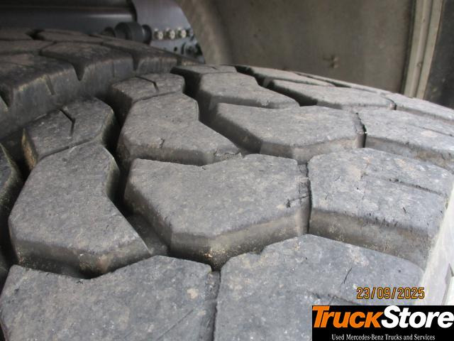 Mercedes-Benz Arocs 3351 K - Tovornjak prekucnik: slika 5 Mercedes-Benz Arocs 3351 K - Tovornjak prekucnik: slika 5