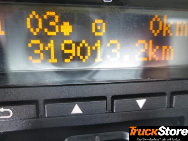 Mercedes-Benz Actros 1845 LS nRL - Vlačilec: slika 2 Mercedes-Benz Actros 1845 LS nRL - Vlačilec: slika 2