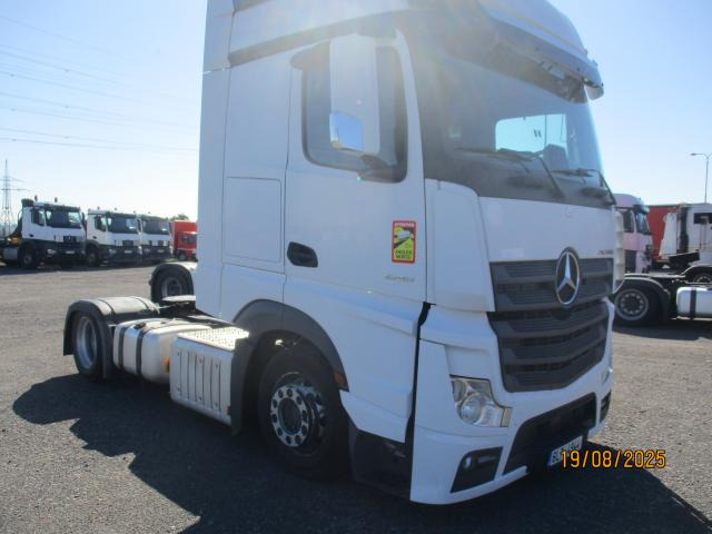 Mercedes-Benz Actros 1848 LS nRL - Vlačilec: slika 2 Mercedes-Benz Actros 1848 LS nRL - Vlačilec: slika 2