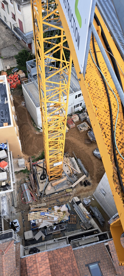 Liebherr 250EC-B12 Litronic - Stolpni žerjav: slika 4 Liebherr 250EC-B12 Litronic - Stolpni žerjav: slika 4