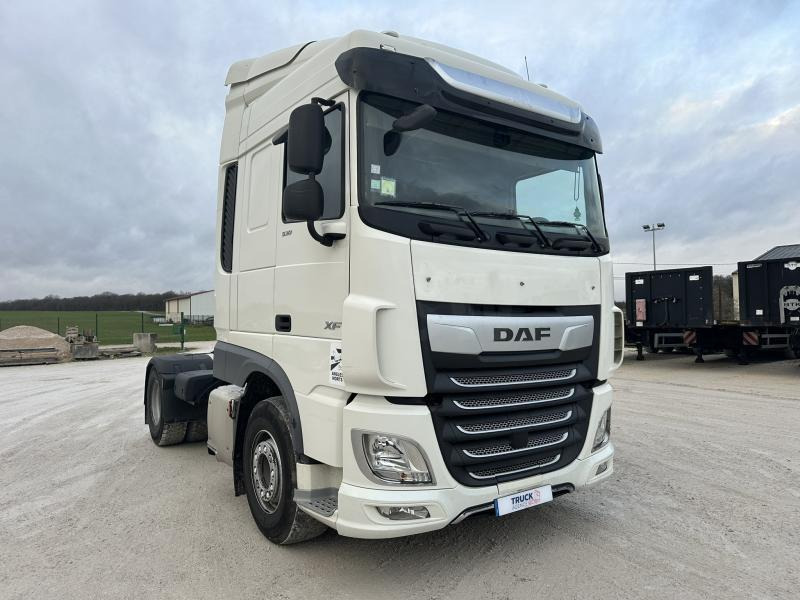 DAF XF 530 - Vlačilec: slika 1 DAF XF 530 - Vlačilec: slika 1